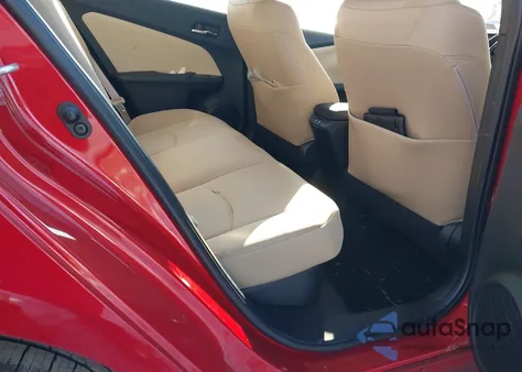 2019 Toyota Prius Le from USA, damaged, VIN JTDKARFU0K3101870